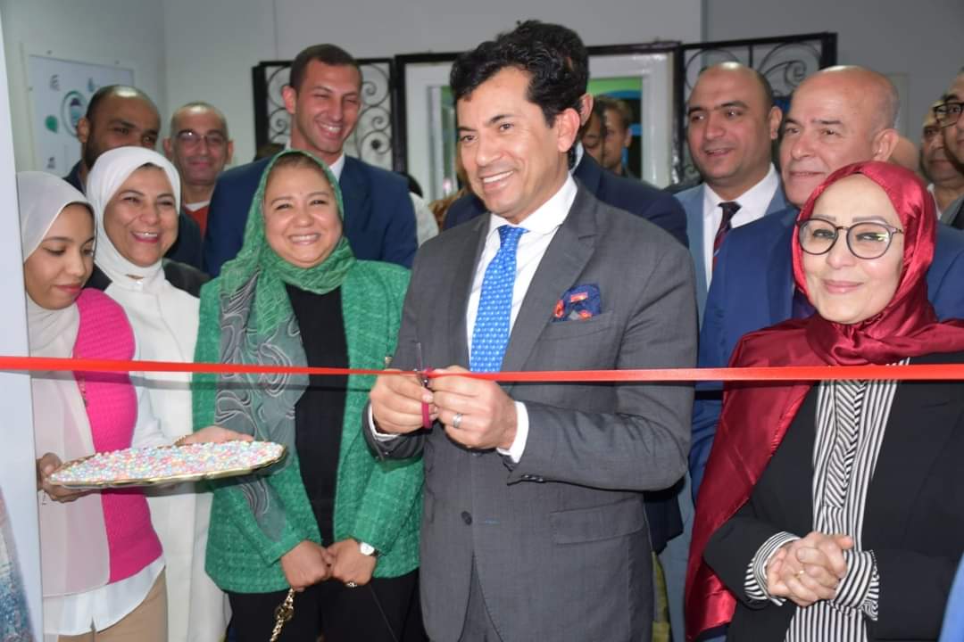 وزير الشباب والرياضة يفتتح أول حاضنة للأعمال التكنولوجية الرياضية MOYS