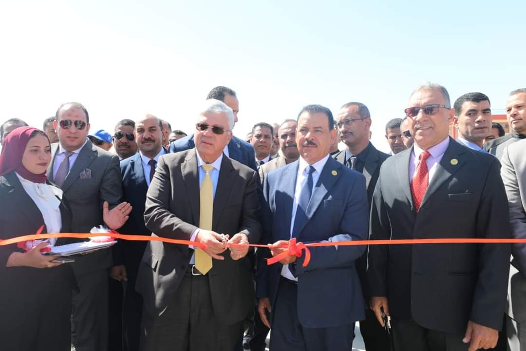 وزير التعليم العالي يفتتح مشروعات التعليمية وخدمية بجامعة الوادى الجديد بتكلفة 2 مليار جنيه
