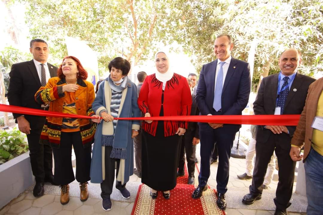 وزيرة التضامن تفتتح دار رعاية الفتيات بمصر القديمة