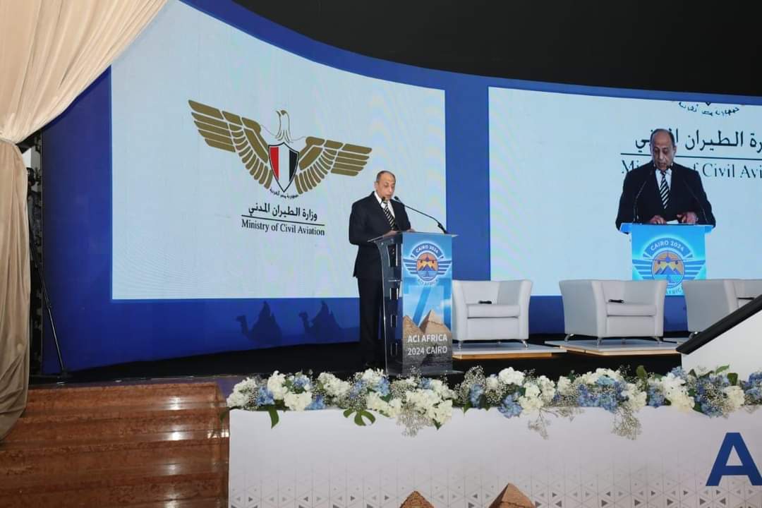 وزير الطيران : أفريقيا قارة الفرص الواعدة والاستثمارات 