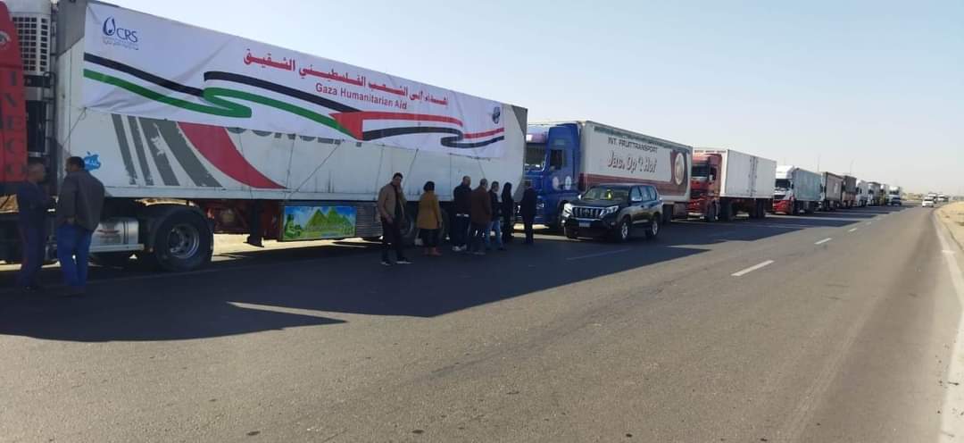التموين تطلق القافلة الرابعة من المساعدات الإنسانية لأهالى قطاع غزة