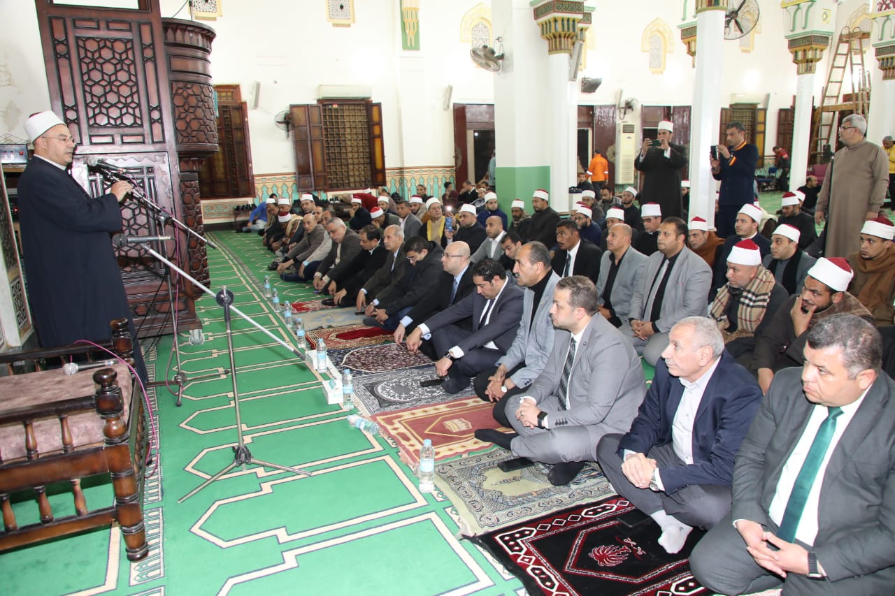 محافظ بني سويف يشهد الإحتفال بذكرى الإسراء والمعراج