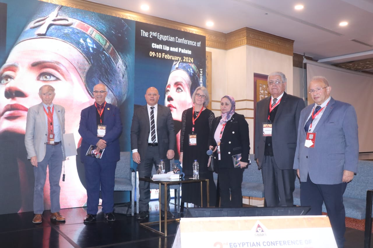 إجراء 8عمليات جراحية معقدة على هامش إنطلاق مؤتمر جراحة الشفة الأرنبية بسوهاج