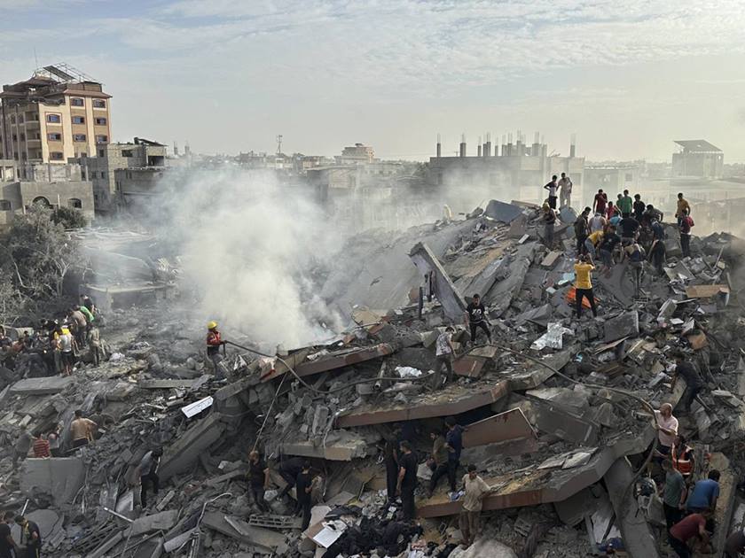 استشهاد ثلاثة فلسطينيين بقصف إسرائيلي .. استهدف منزلا في مدينة غزة
