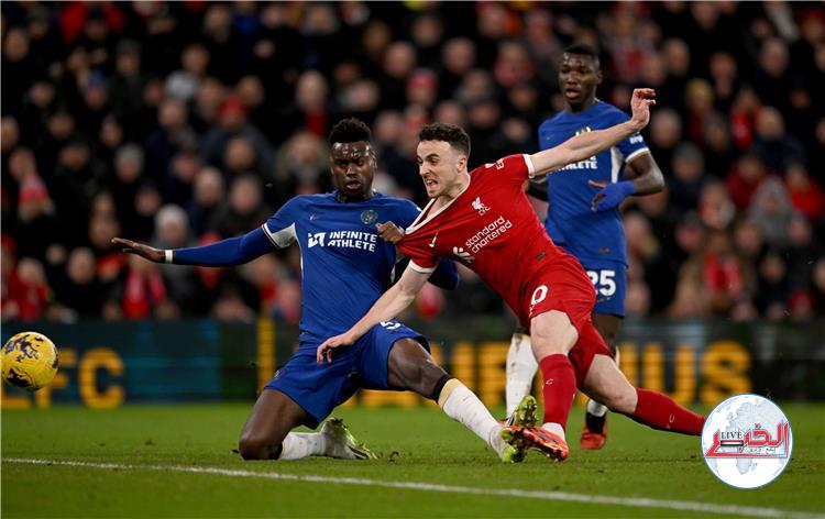 ليفربول يسحق تشيلسى برباعية ويتصدر الدورى الإنجليزى