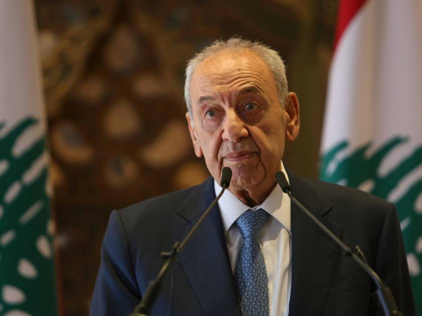 رئيس مجلس النواب اللبناني .. يدعو إلى انتخاب رئيس جديد للبلاد