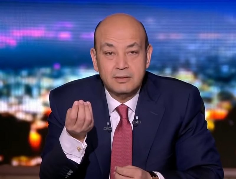 ماذا قال عمرو أديب عن سعر الدولار في السوق السوداء بمصر؟