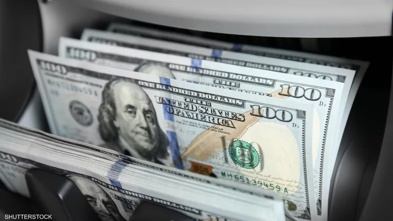 سعر صرف الدولار أمام الجنيه المصري بالبنوك اليوم الإثنين 4-3-2024