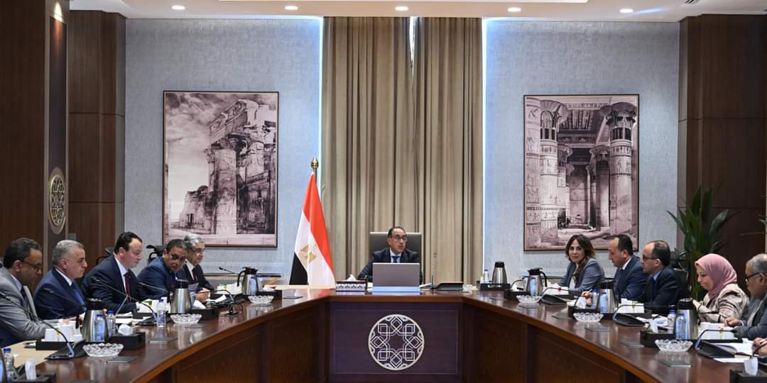 الحكومة تعلن قرار "تنظيم مرفق الكهرباء" بشأن إلغاءمقابل الدمج الخاص بمشروعات الطاقات المتجددة