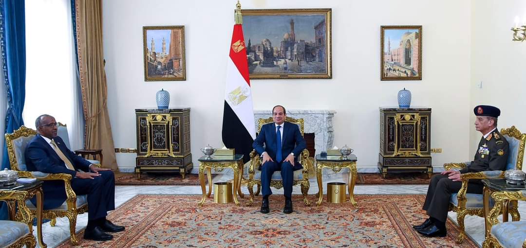 الرئيس: العلاقات التاريخية مع كينيا مثال للتعاون بين الأشقاء في القارة الأفريقية