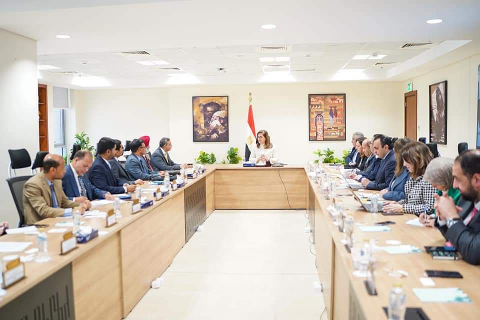 وزيرة التخطيط  تبحث التعاون مع وفد هندى رفيع المستوى