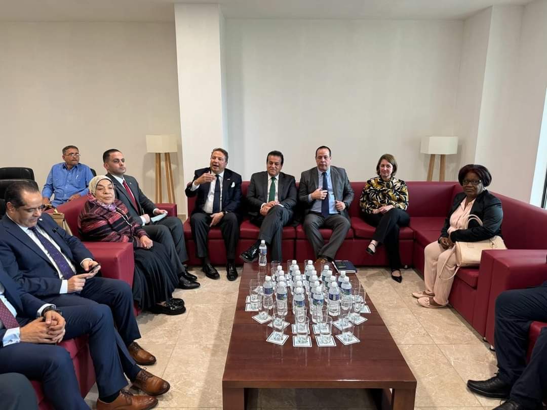 وزير الصحة يبحث مع شركة «بايو كوبا فارما» التعاون فى تطوير صناعة اللقاحات 