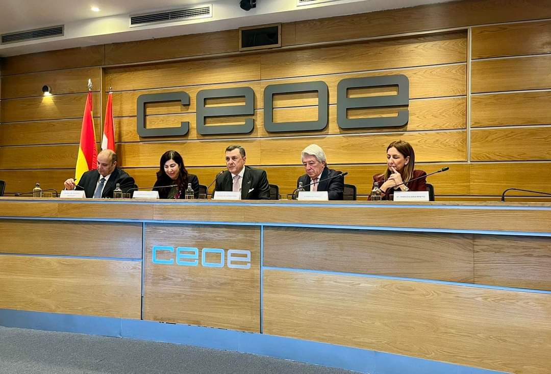وزير السياحة يستهل زيارته لمدريد بالمشاركة فى منتدى الاتحاد الإسبانى لمنظمات الأعمال CEOE