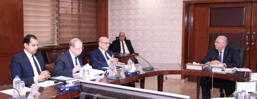 القصير يترأس اجتماع مجلس إدارة الهيئة العامة للإصلاح الزراعى