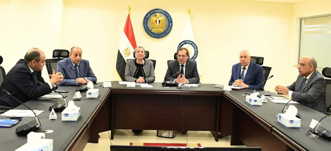 6 وزراء يبحثون إنتاج وقود الطيران المستدام SAF
