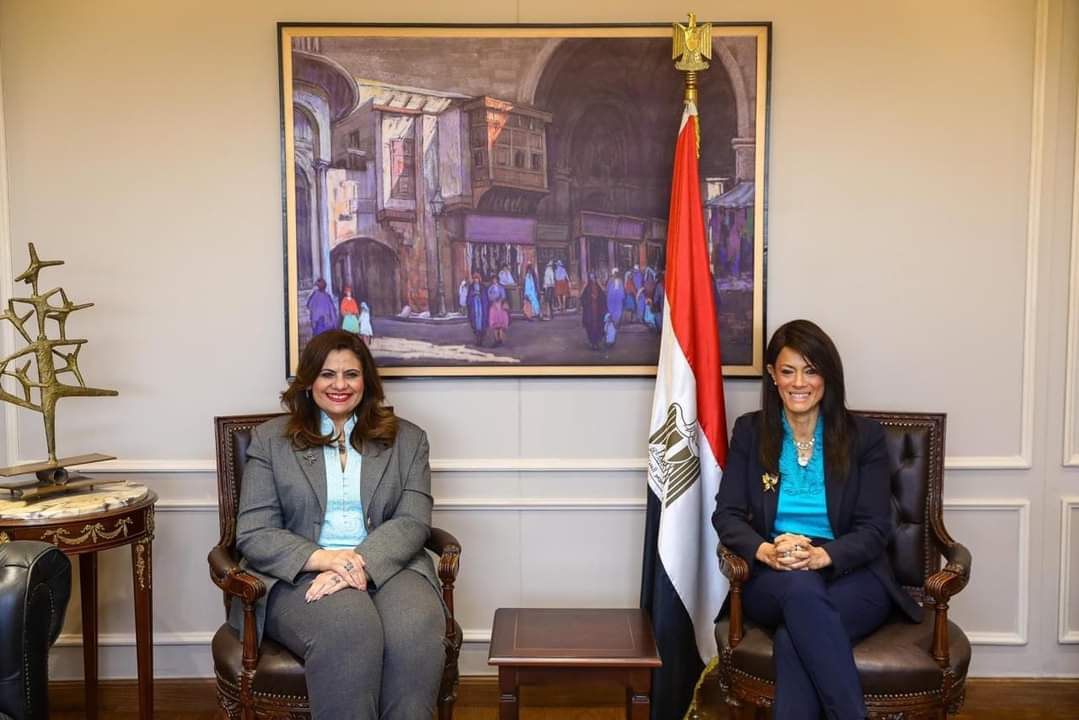 وزيرتا التعاون الدولى والهجرة تبحثان ملفات العمل المشترك