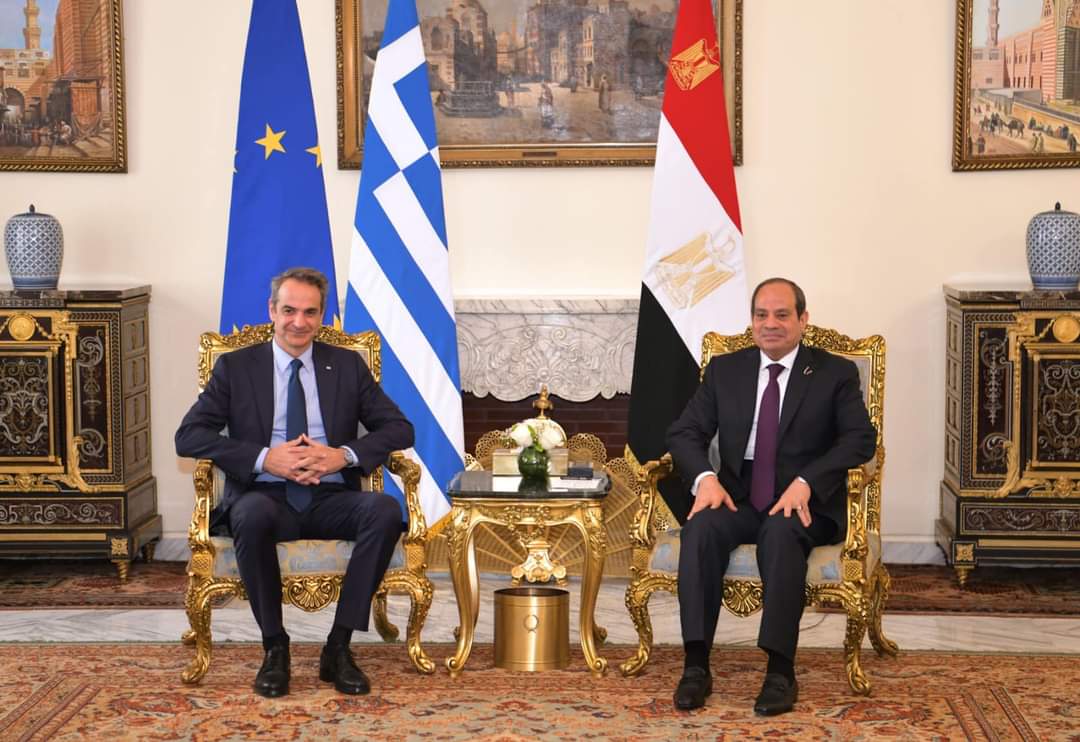 الرئيس بحث مع رئيس وزراء اليونان الأوضاع الإقليمية