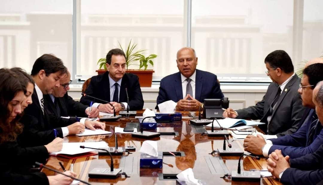 وزير النقل يبحث مع السفير الفرنسى الجديد التعاون المشترك