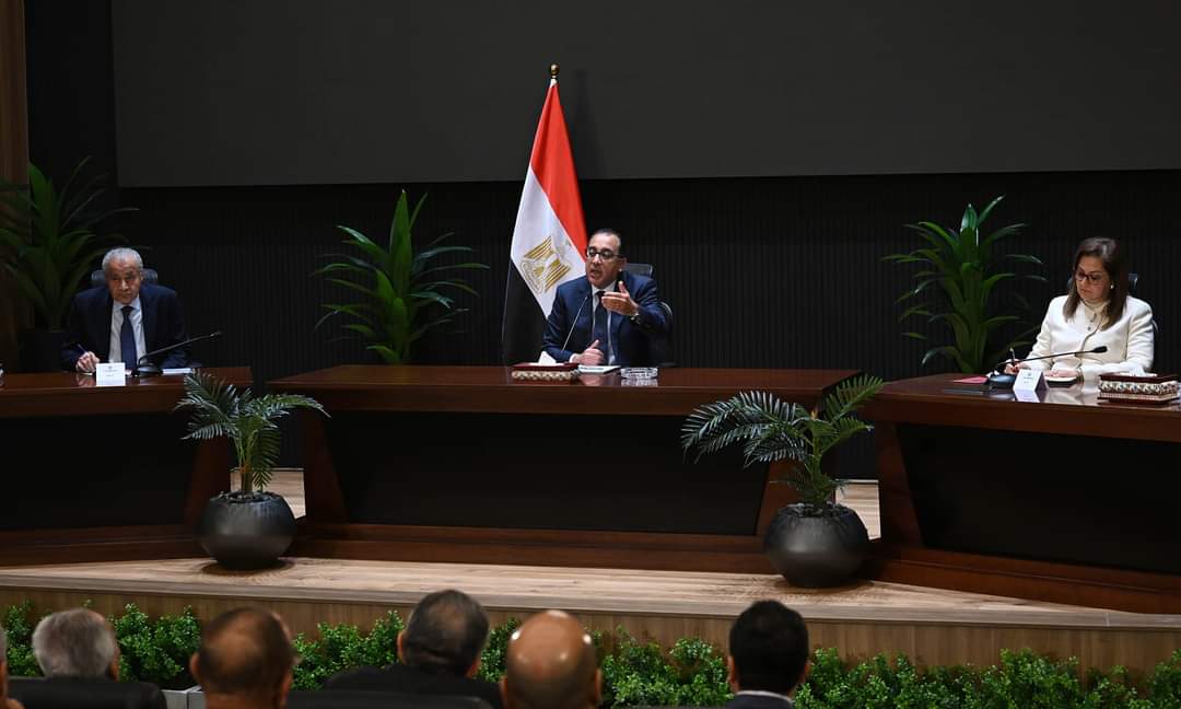 رئيس الوزراء:الاتفاق مع المُصنعين والتجار عن بدء خفض أسعار السلع 15 و20 و‎30 ٪