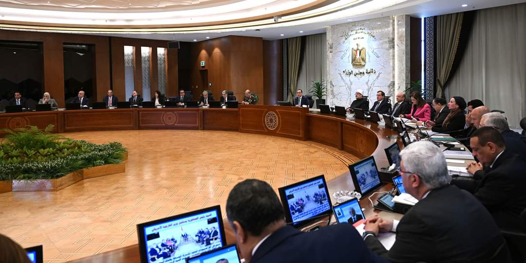 رئيس الوزراء:فرق عمل من الوزارات والأجهزة الرقابية بالنزول للأسواق والتأكد من خفض الأسعار