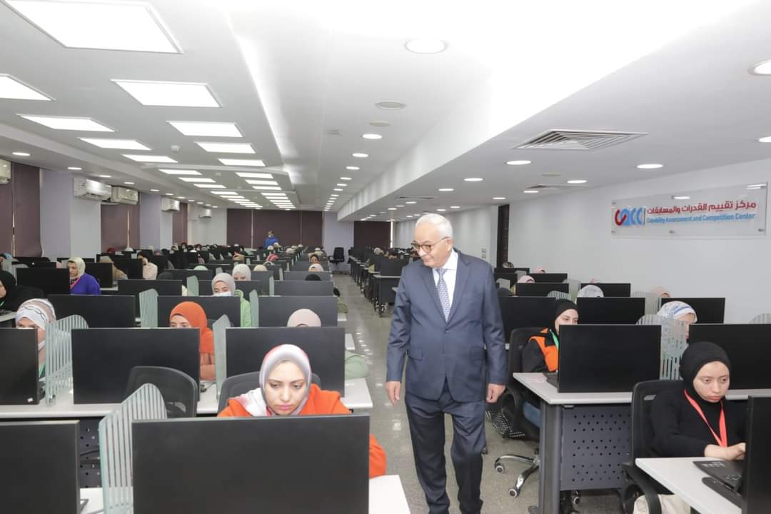 شروط التقدم لمسابقة شغل أكثر من 18 ألف وظيفة معلم مساعد
