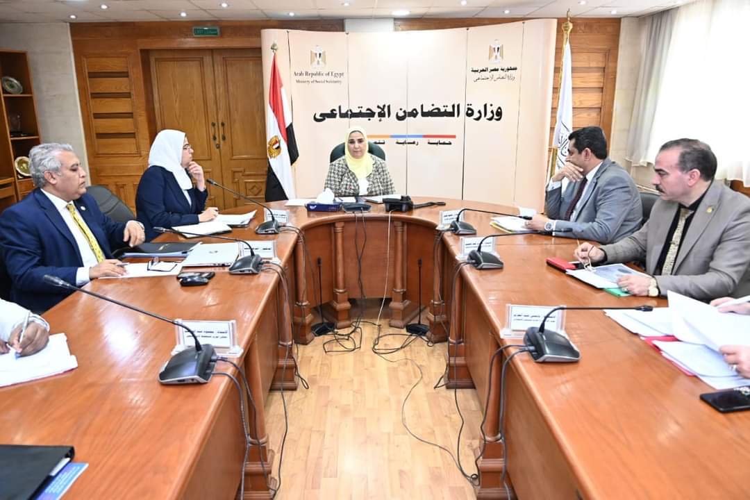 القباج تترأس الاجتماع الأول للجنة الإشرافية المركزية العليا لمشروعات التمكين الاقتصادى - الخبر لايف