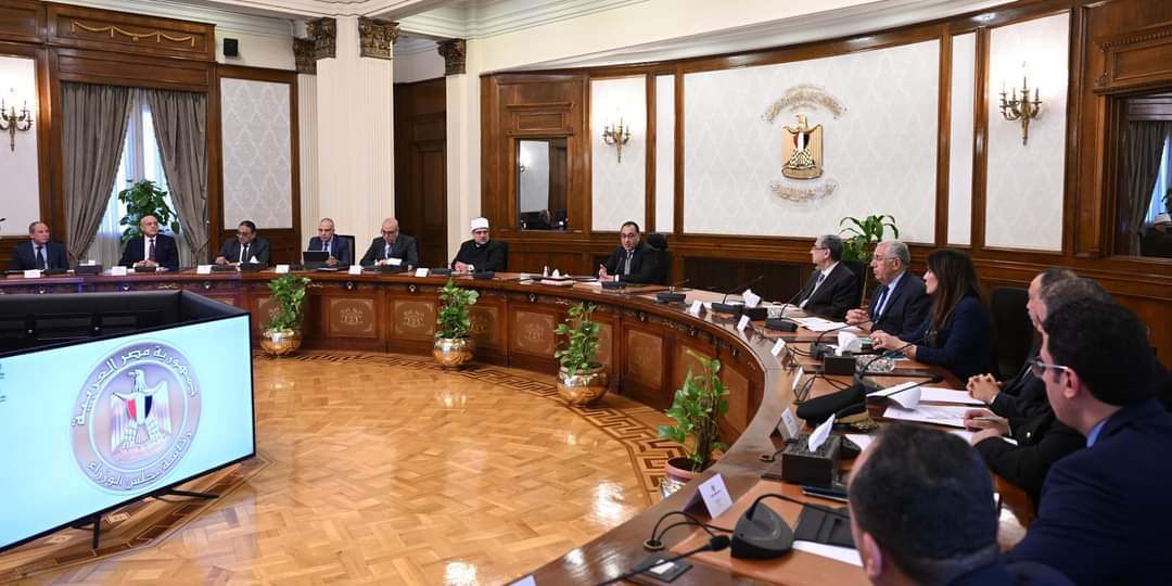 رئيس الوزراء : لن نسمح بالبناء العشوائى بجزيرة الوراق 