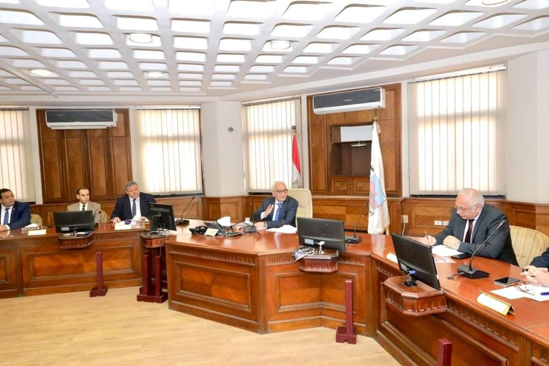 إعتماد جداول إمتحانات الدبلومات الفنية..وانطلاق الإمتحانات التحريرية 25 مايو المقبل