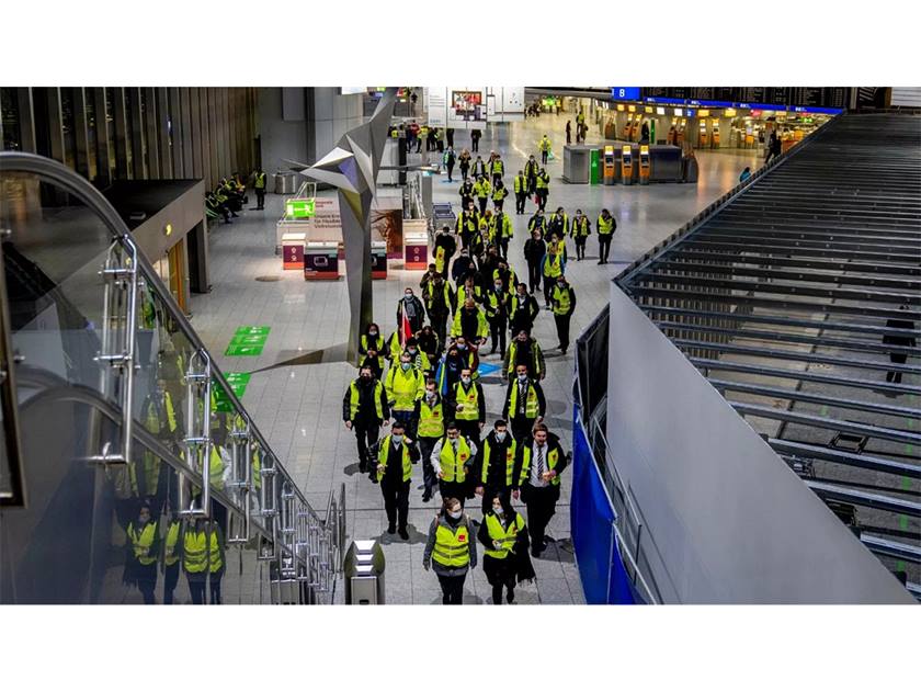 إضراب موظفي الأمن الجوي .. يعطل خطط السفر في 5 مطارات ألمانية