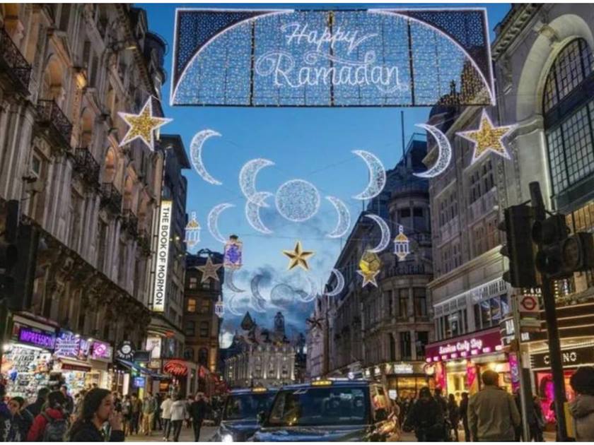 أجواء رمضان في بريطانيا .. أنوار وزينة وإفطار في الساحات والأماكن الشهيرة