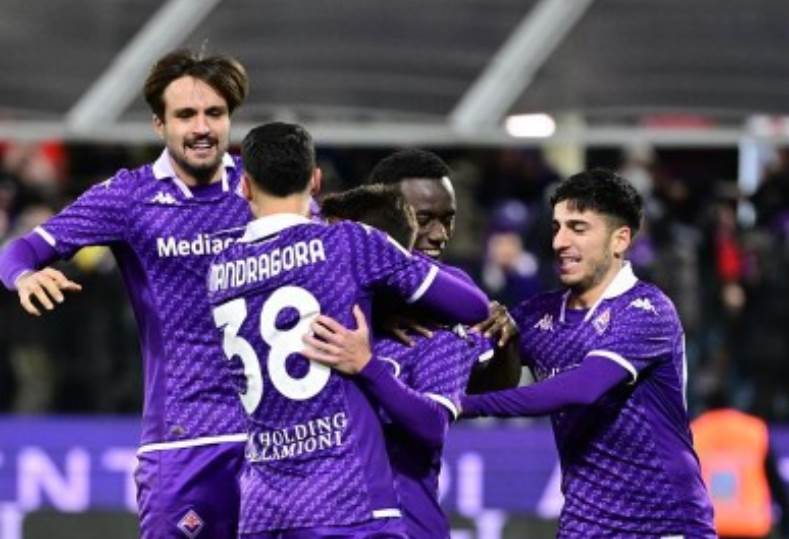 فيورنتينا يعبر أتالانتا .. في ذهاب نصف نهائي كأس إيطاليا