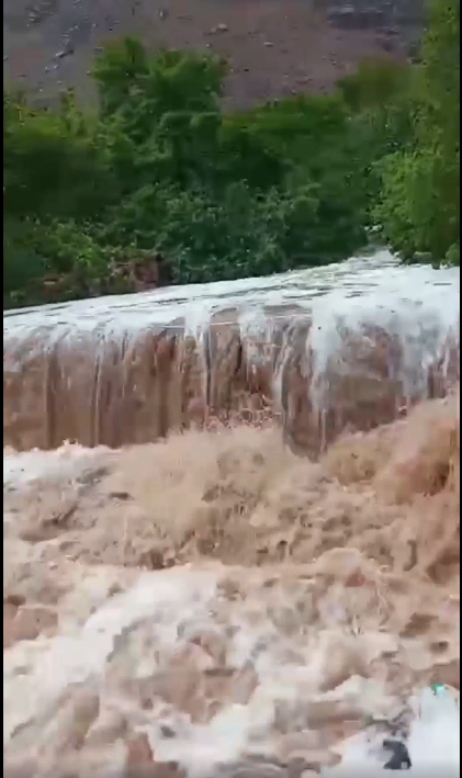 سيول وأمطار غزيرة بمدينة سانت كاترين بجنوب سيناء.. صور