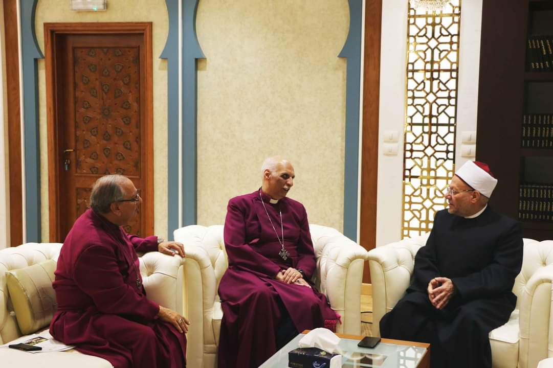 مفتى الجمهورية يَستقبل وفدًا من الكنيسة الأسقفية للتهنئة بقرب عيد الفطر