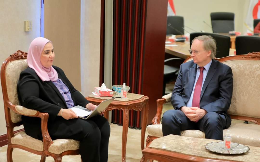 وزيرة التضامن تبحث مع سفير الإتحاد الأوروبى تطورات الأوضاع الإنسانية والإغاثية فى قطاع غزة