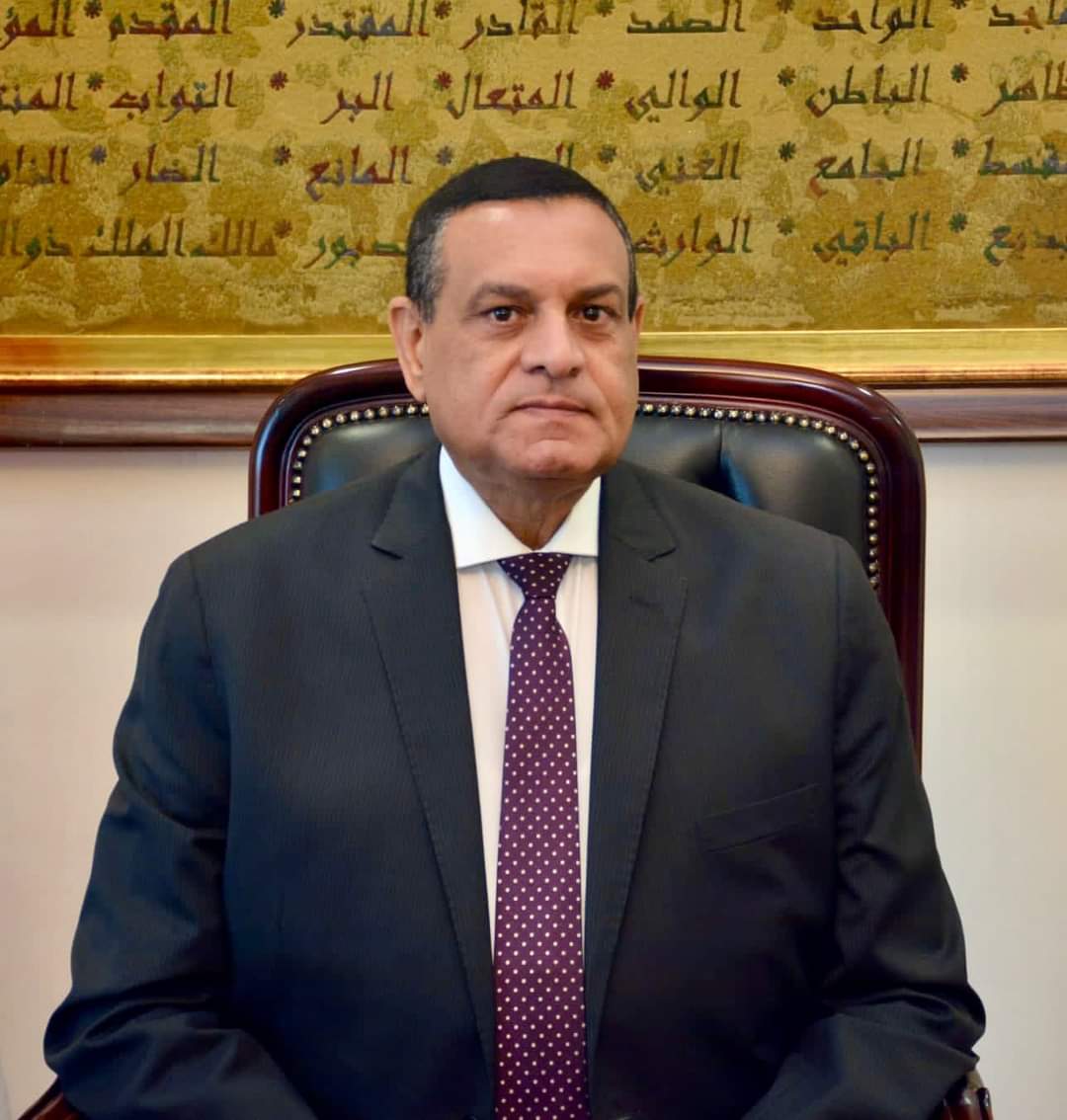 وزير التنمية المحلية يعلن رفع درجة الاستعداد القصوى بمختلف القطاعات التنفيذية والخدمية لاستقبال عيد الفطر