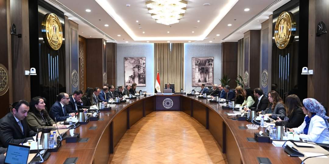 رئيس الوزراء يتابع نتائج تقرير منظمة التعاون والتنمية الاقتصادية
