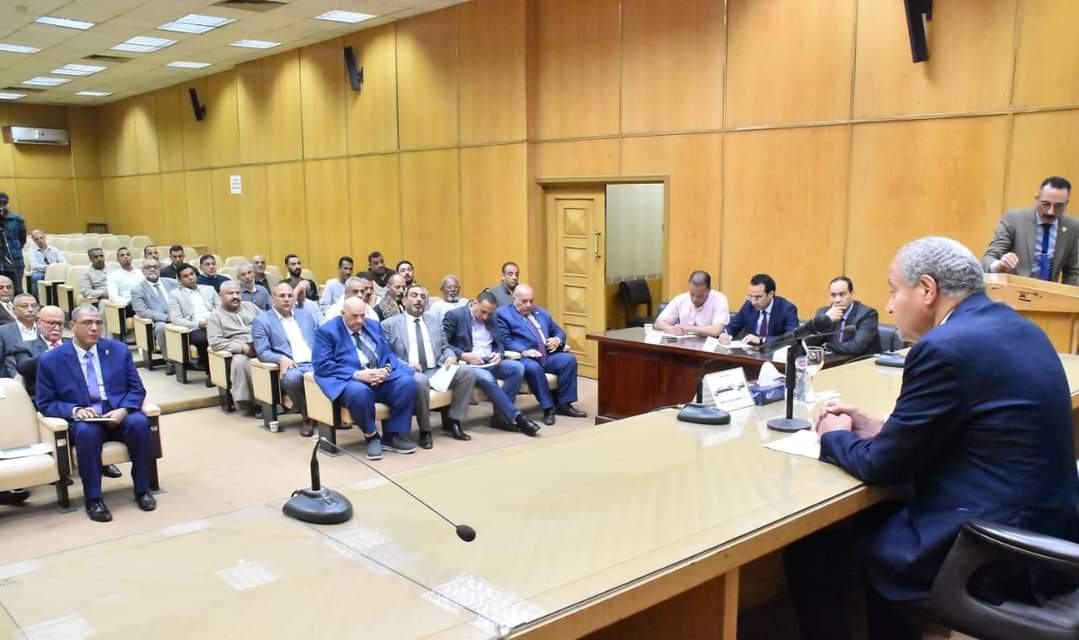 وزير التموين : الإعلان عن أوزان وأسعار العيش السياحى خلال أسبوع
