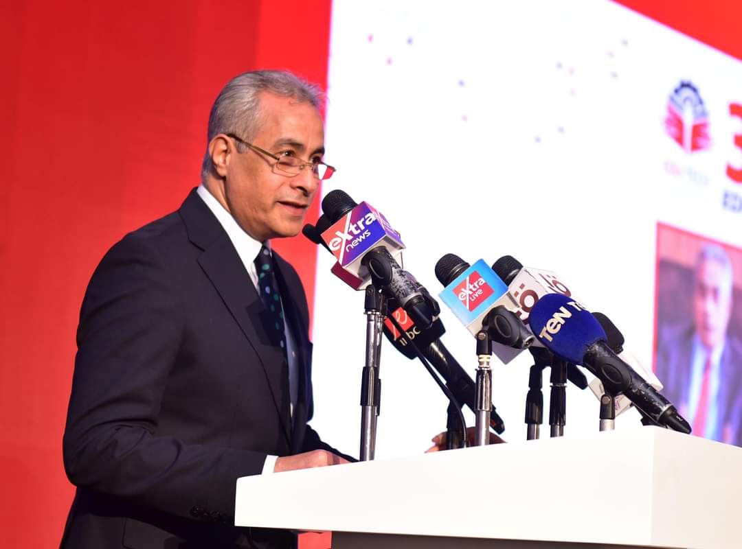 وزير العمل : تضافر جهود تنفيذ برامج ربط التدريب المهني بإحتياجات سوق العمل في الداخل والخارج تنفيذا لتوجيهات الرئيس