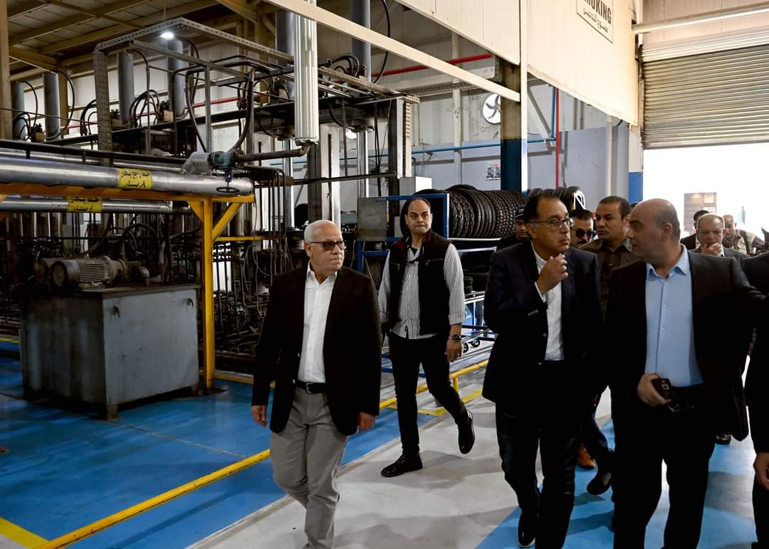 رئيس الوزراء يتفقد المشروعات التنموية والخدمية ببورسعيد ودمياط 