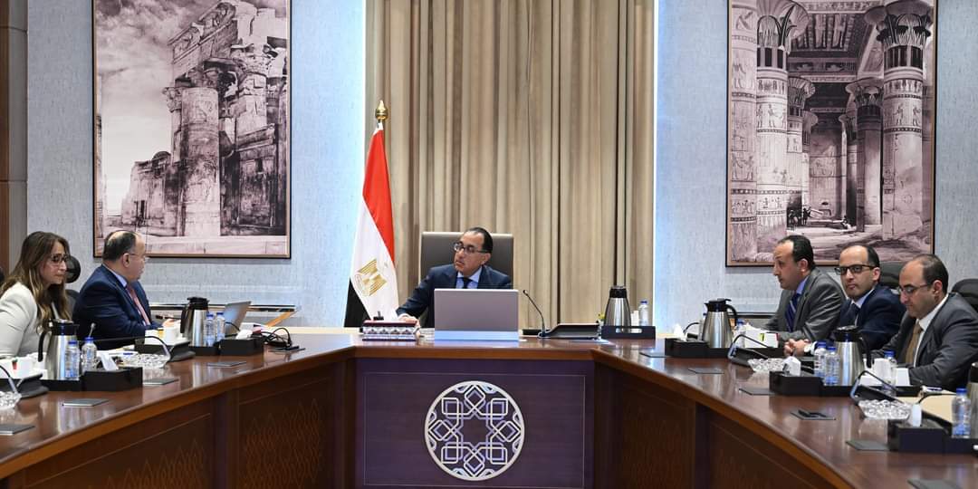 رئيس الوزراء يستعرض مع وزير المالية مقترح وثيقة السياسة الضريبية لمصر 2024 – 2030