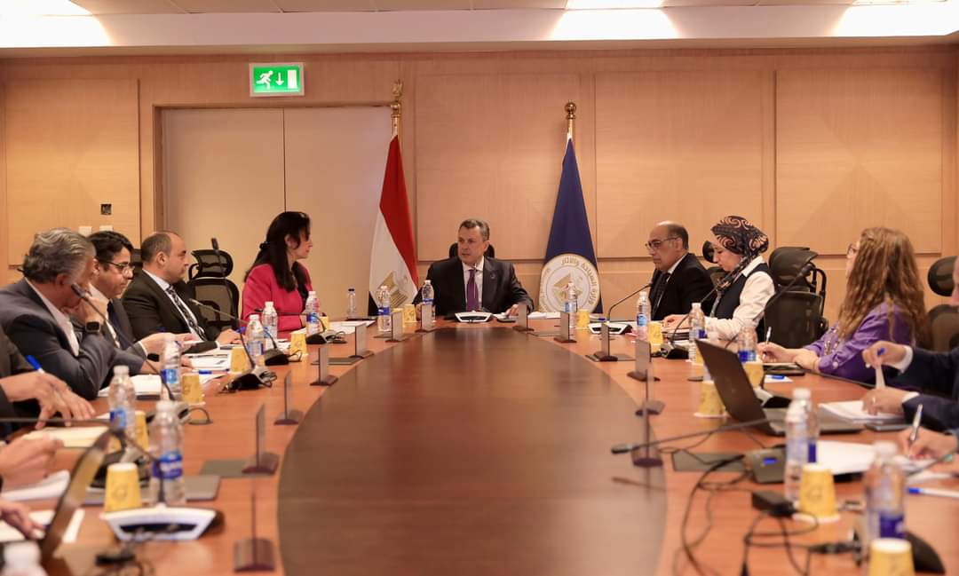 عيسى يترأس اجتماع مجلس إدارة الهيئة المصرية العامة للتنشيط السياحى 