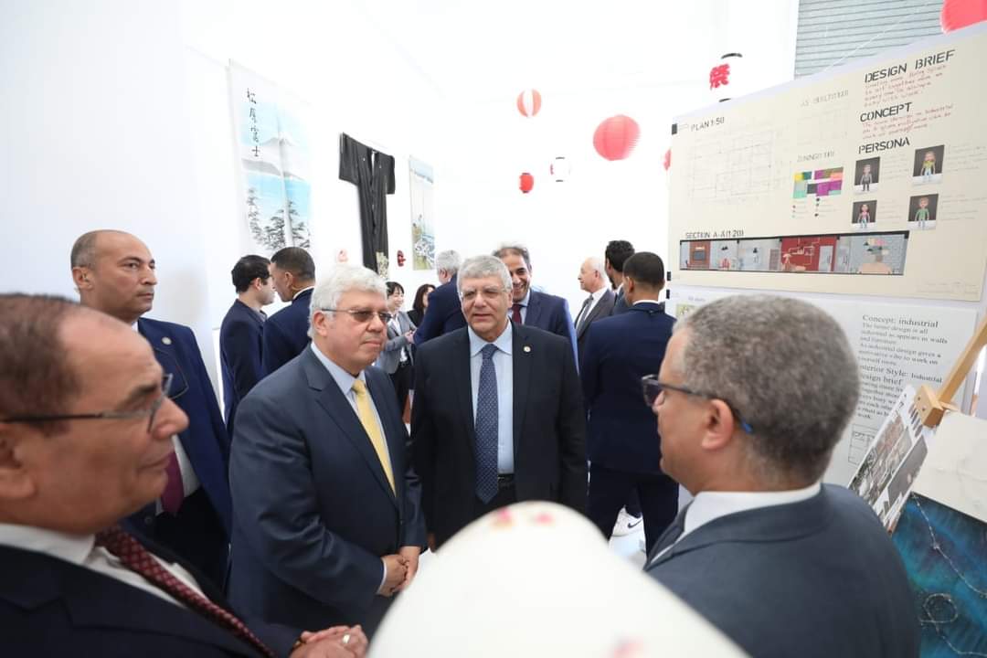 وزير التعليم العالى يثمن جهود الجامعة المصرية اليابانية للعلوم والتكنولوجيا فى المجال الأكاديمى والبحثى والخدمى