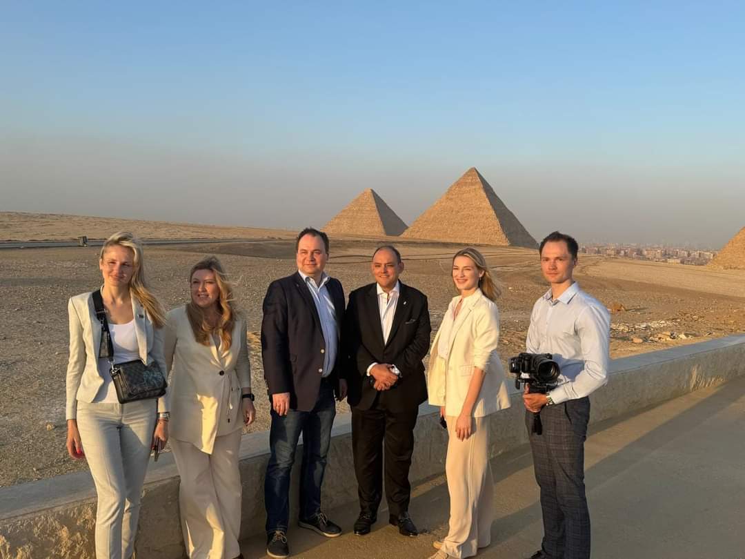 رئيس وزراء بيلاروسيا يزور المتحف القومى للحضارة المصرية بالفسطاط ومنطقة الأهرامات 