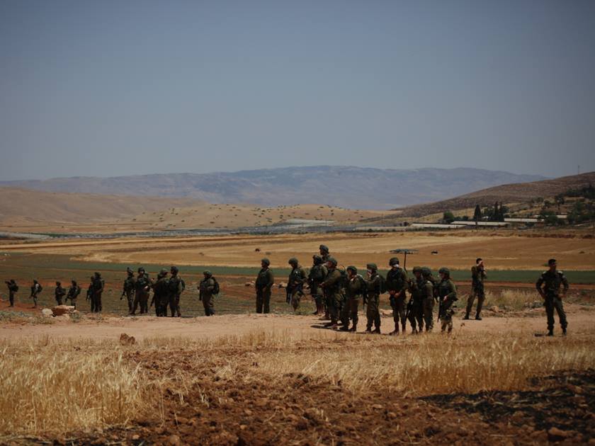 الاحتلال الإسرائيلي .. يستولي على أراضي الفلسطينيين في الضفة الغربية