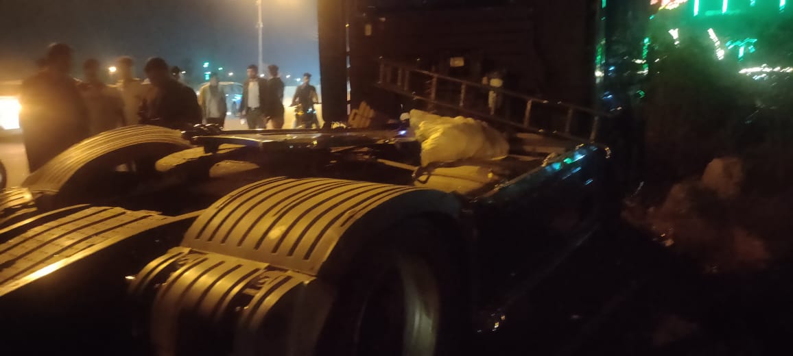 وفاة طفلين وإصابة سيدتين بحادث تصادم بزراعي البحيرة.. صور - WhatsApp Image 2024 04 13 at 21.21.58 40f394cd