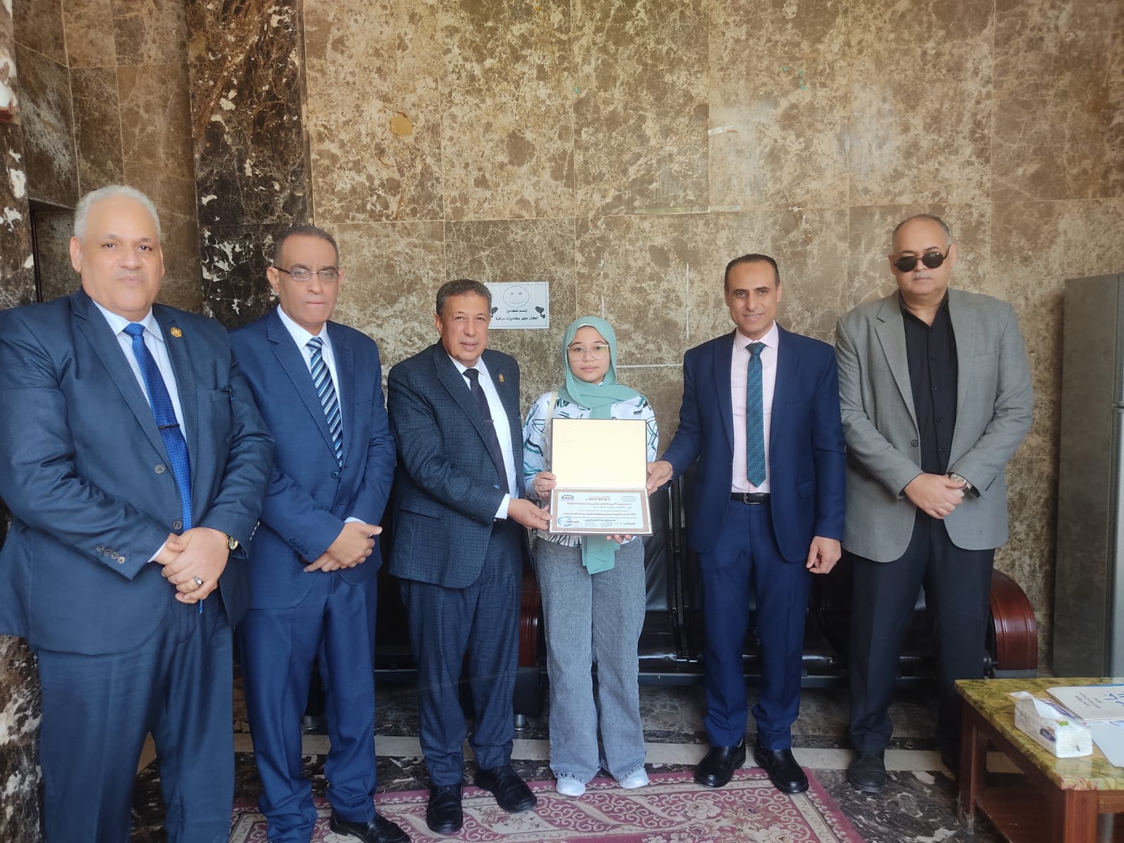 تعليم البحيرة يحصد جائزة المسابقة الفنية الرابعة للرسم لعام 2024.. صور