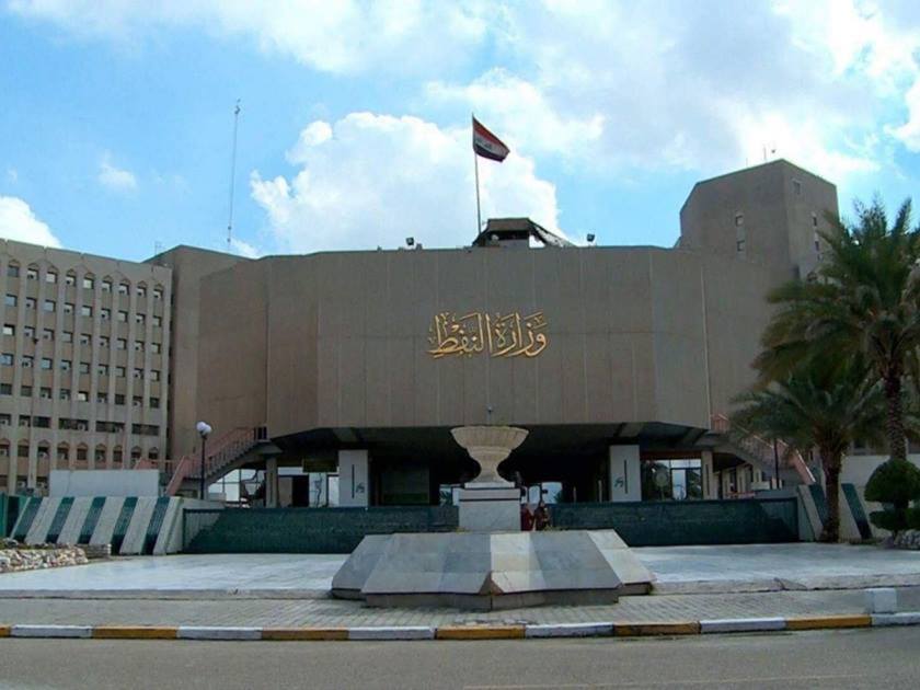 العراق يعلن زيادة انتاج البنزين .. بنحو 750 ألف لتر يوميا