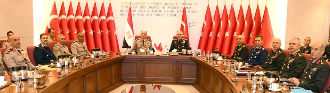 رئيس أركان حرب القوات المسلحة بحث فى تركيا زيادة أوجه التعاون العسكرى