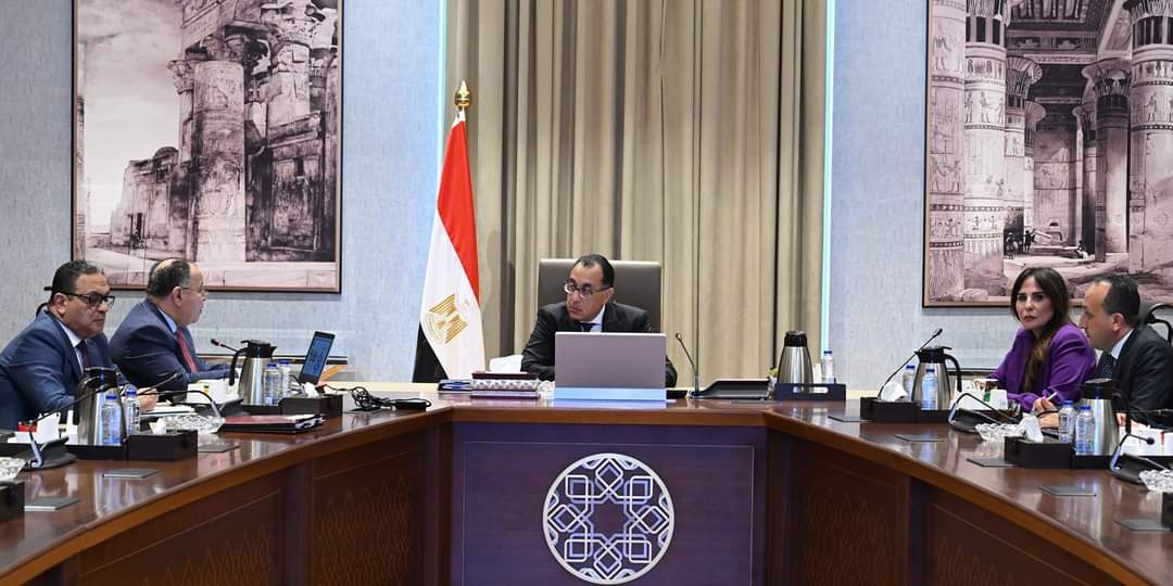 مدبولى يوجه ببدء حوار مُجتمعى على وثيقة السياسات الضريبية لمصر 2024 -2030