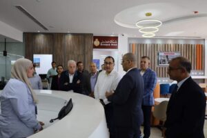 رئيس الوزراء يتفقد عددًا من المشروعات التنموية والخدمية بشرم الشيخ - FB IMG 1714824359085 300x200